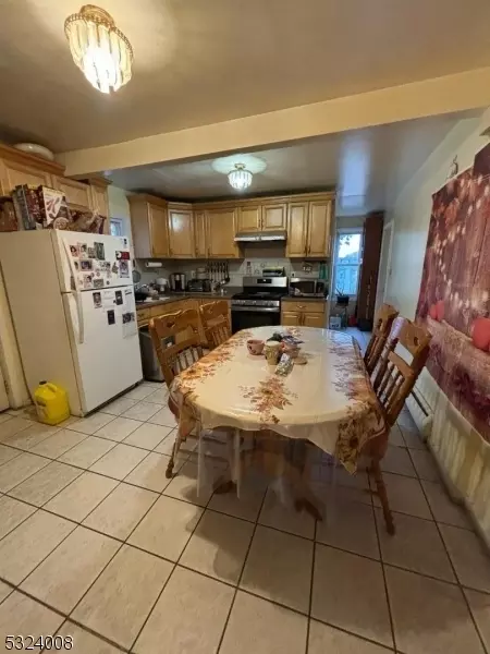 330 Lafayette Ave, Passaic, NJ 07055 photo 9