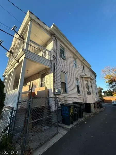 330 Lafayette Ave, Passaic, NJ 07055 photo 2