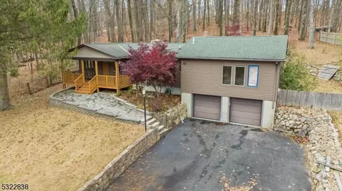 88 Russling Rd, Hackettstown, NJ 07840 photo 4