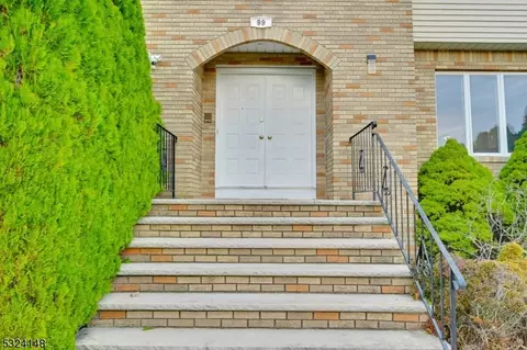 99 Nellis Dr, Wayne, NJ 07470 photo 3