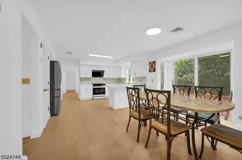 99 Nellis Dr, Wayne, NJ 07470 photo 13