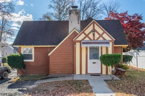 195 Lake Shore Dr, Parsippany-troy Hills Twp, NJ 07034