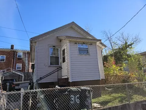 36 Hoffman Pl, Irvington, NJ 07111