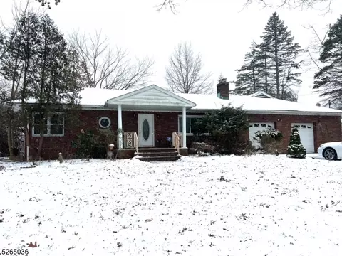 19 Lavina Ter, Wayne, NJ 07470