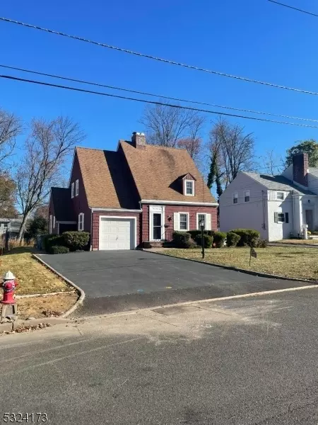 240 Sandford Ave, North Plainfield, NJ 07060