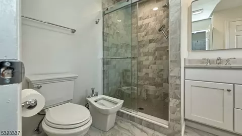758 Valley Rd, Wayne, NJ 07470 photo 22
