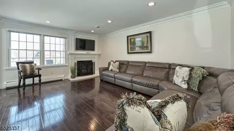 758 Valley Rd, Wayne, NJ 07470 photo 14