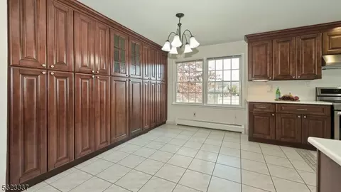 758 Valley Rd, Wayne, NJ 07470 photo 7