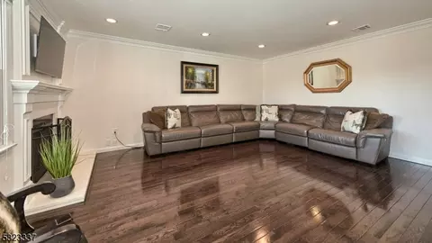 758 Valley Rd, Wayne, NJ 07470 photo 15