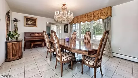 758 Valley Rd, Wayne, NJ 07470 photo 5