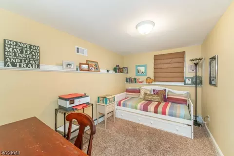 11 Copley Ct, Wayne, NJ 07470 photo 17