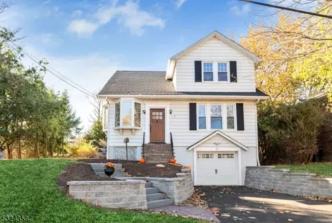 10 George St, Harrington Park, NJ 07640