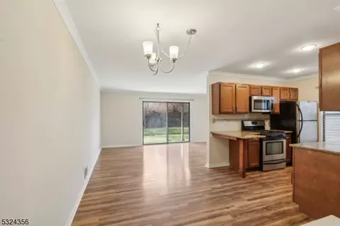 1111 Spruce Hills Dr, Glen Gardner, NJ 08826