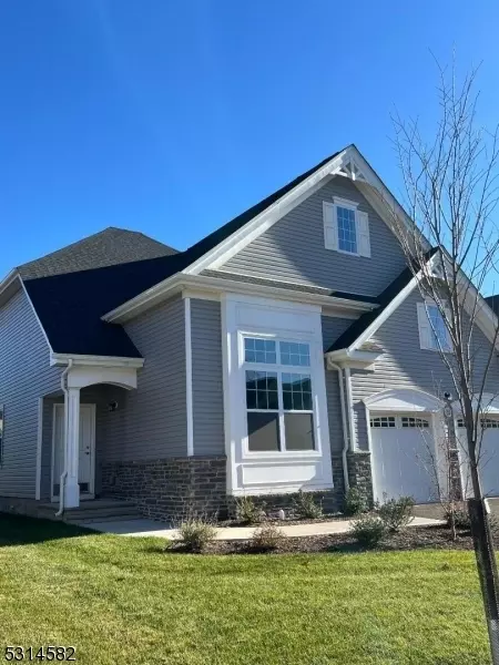 33 Norton Rd, Hillsborough Twp, NJ 08844