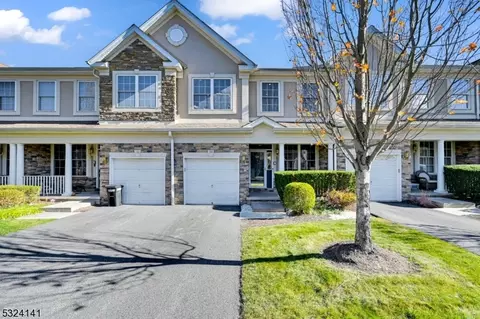 134 Levinberg Ln, Wayne, NJ 07470