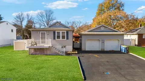 238 Hillcrest Ave, Franklin Twp, NJ 08873