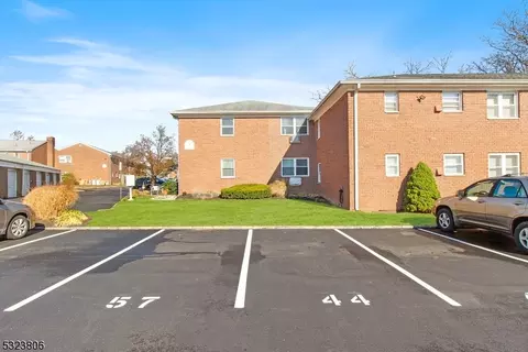 1147 Valley Rd # B, Wayne, NJ 07470 photo 5
