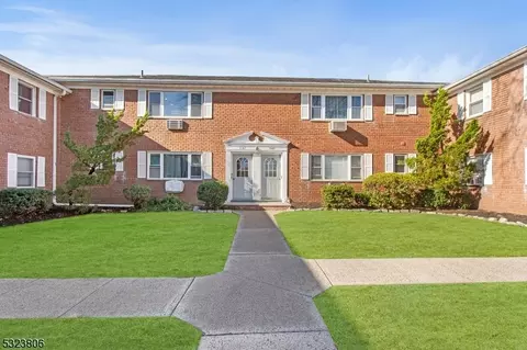 1147 Valley Rd # B, Wayne, NJ 07470