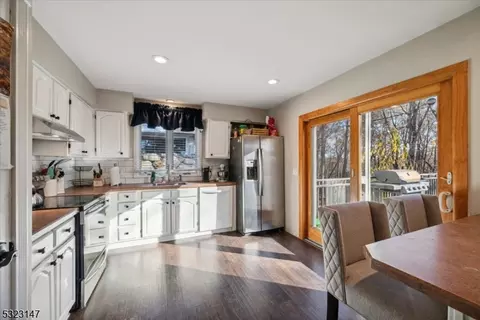 47 Lynn Dr, Byram Twp, NJ 07821 photo 14