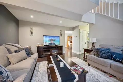 47 Lynn Dr, Byram Twp, NJ 07821 photo 8