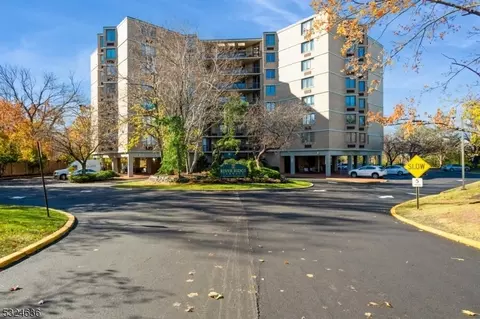 30 S Adelaide Ave UNIT 2L, Highland Park, NJ 08904
