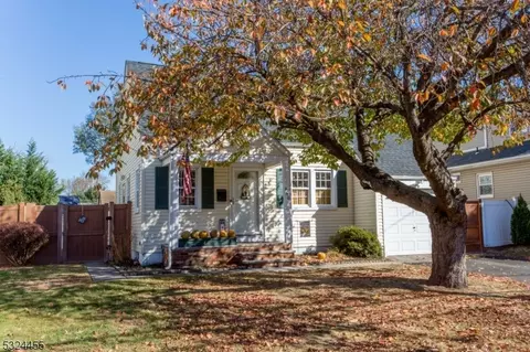 440 Fairview Ave, Middlesex, NJ 08846