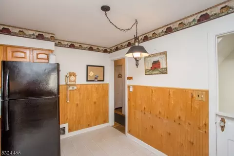 440 Fairview Ave, Middlesex, NJ 08846 photo 12