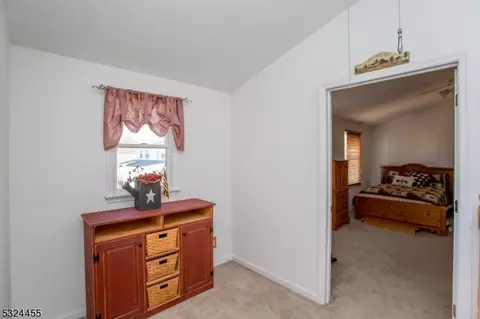 440 Fairview Ave, Middlesex, NJ 08846 photo 23