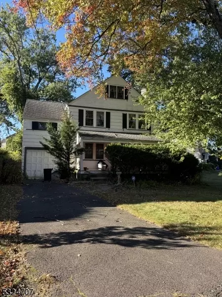 1470 Brookside Dr, Union, NJ 07083