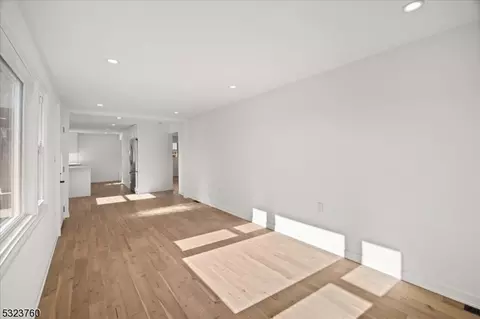 16 Foss Ave, Hampton, NJ 08827 photo 9