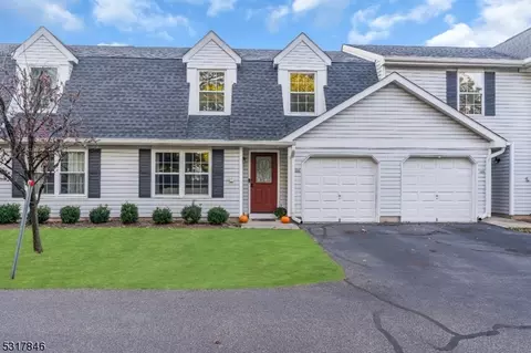 306 Shilling Dr #306, Somerset, NJ 08873