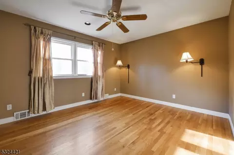 105 Lions Head Dr E, Wayne, NJ 07470 photo 10