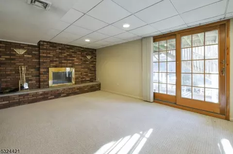 105 Lions Head Dr E, Wayne, NJ 07470 photo 16