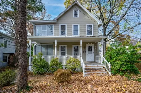 61 Smull Ave, Caldwell, NJ 07006