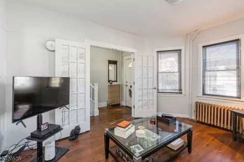 204 Jerome Pl, Bloomfield, NJ 07003 photo 9