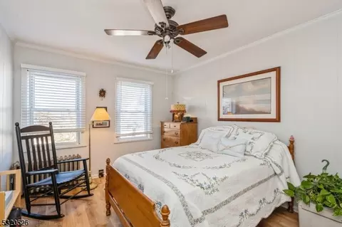 204 Jerome Pl, Bloomfield, NJ 07003 photo 30
