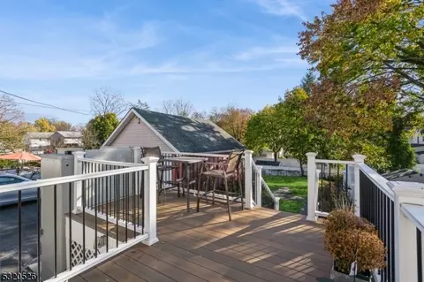 204 Jerome Pl, Bloomfield, NJ 07003 photo 7