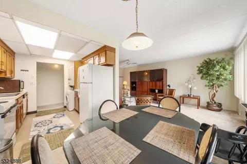 190 Morris Ave #2A, Springfield, NJ 07081 photo 5