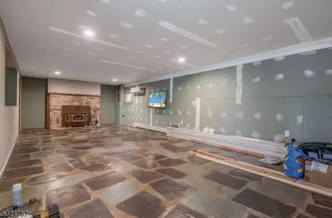 101 Blossom Rd, Hampton, NJ 08827 photo 9