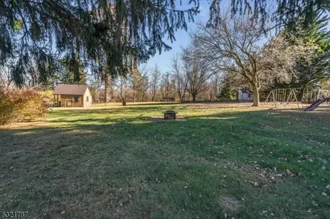 101 Blossom Rd, Hampton, NJ 08827 photo 20