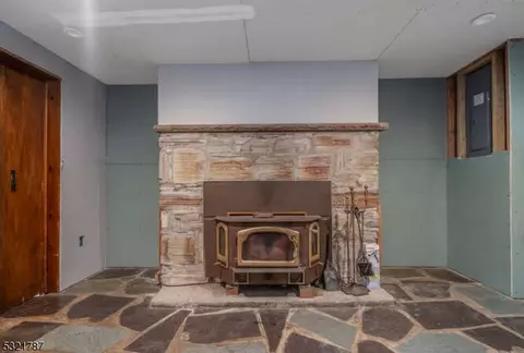101 Blossom Rd, Hampton, NJ 08827 photo 10