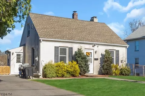 46 Willow St, Washington, NJ 07882