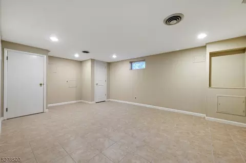 25 Beverly Rd, Summit, NJ 07901 photo 44