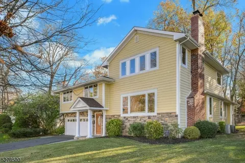25 Beverly Rd, Summit, NJ 07901 photo 2