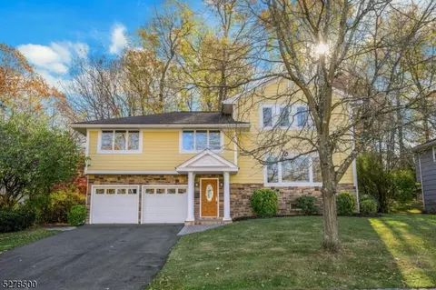 25 Beverly Rd, Summit, NJ 07901