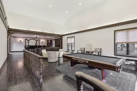 24 Apache Rd, Wayne, NJ 07470 photo 7