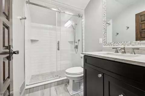 24 Apache Rd, Wayne, NJ 07470 photo 31