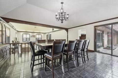 24 Apache Rd, Wayne, NJ 07470 photo 10