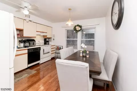 203 E Main St, Prospect Park, NJ 07508 photo 4