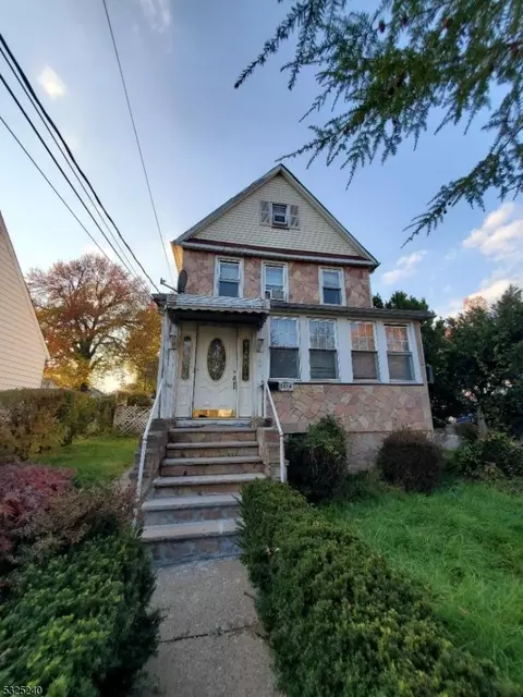 1174 Arlington Ave, Teaneck, NJ 07666